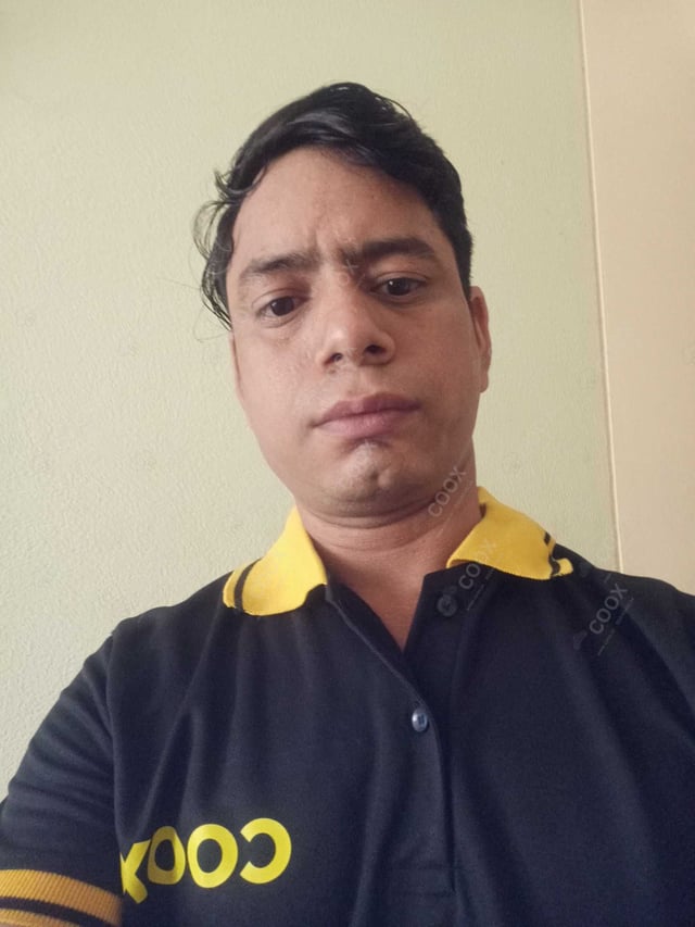 Chef from COOX at bookings. Professional cooks chefs at home