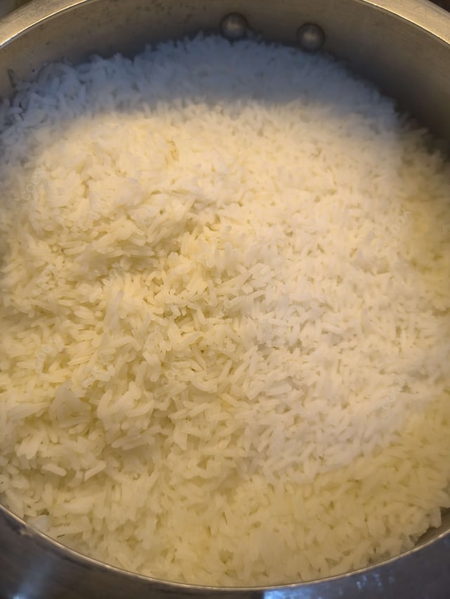Delicious Steamed Rice prepared by COOX