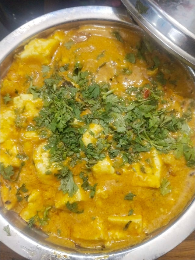 Delicious Kadhai Paneer prepared by COOX