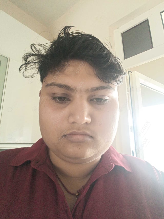 Chef from COOX at bookings. Professional cooks chefs at home