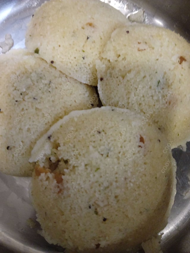 Tasty Rava Idli cooked by COOX chefs cooks during occasions parties events at home