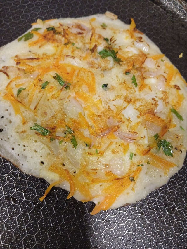 Tasty Mixed Veg Uttappam cooked by COOX chefs cooks during occasions parties events at home