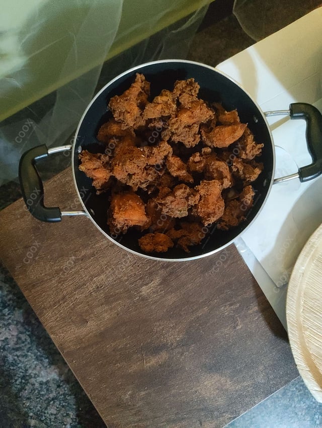 Tasty Chicken Fry cooked by COOX chefs cooks during occasions parties events at home