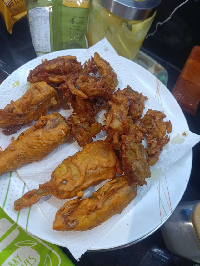 Delicious Mix Pakode prepared by COOX