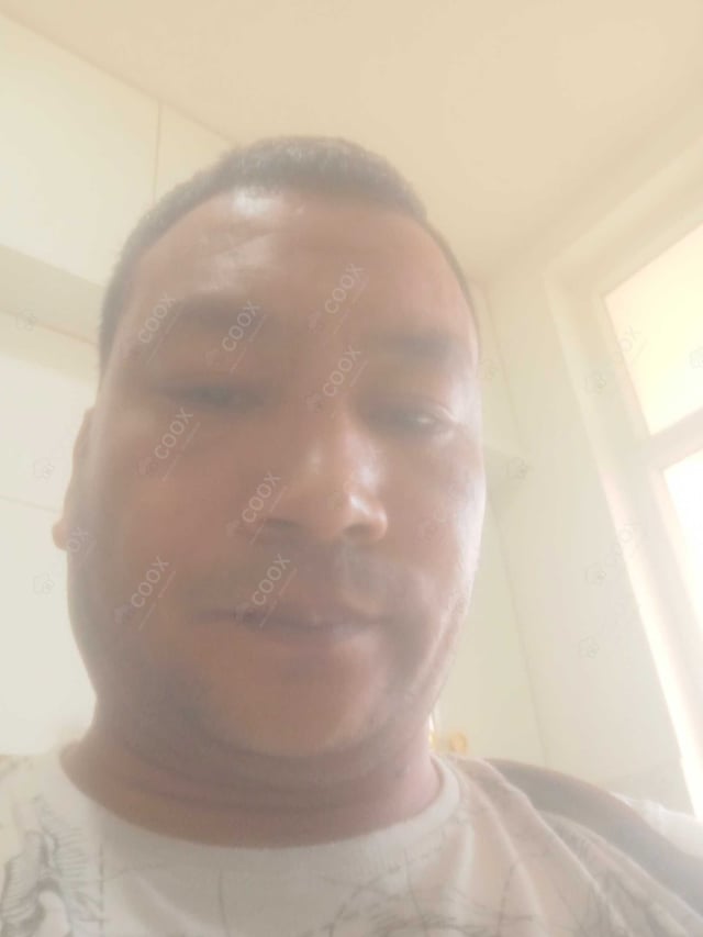 Chef from COOX at bookings. Professional cooks chefs at home