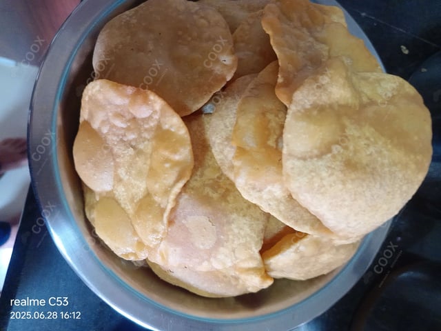 Delicious Pooris & Bedmis prepared by COOX