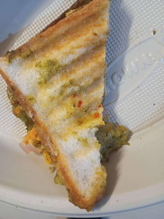 Delicious Veg Grilled Sandwiches prepared by COOX