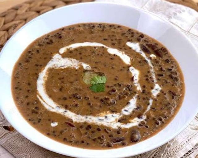 Delicious Dal Makhni prepared by COOX