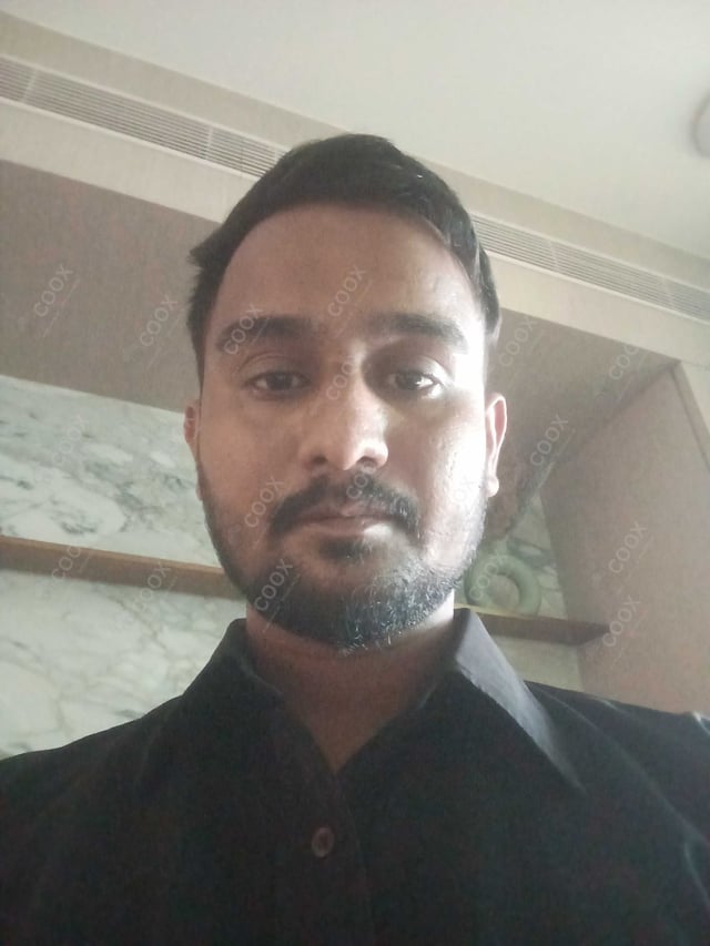 Chef from COOX at bookings. Professional cooks chefs at home