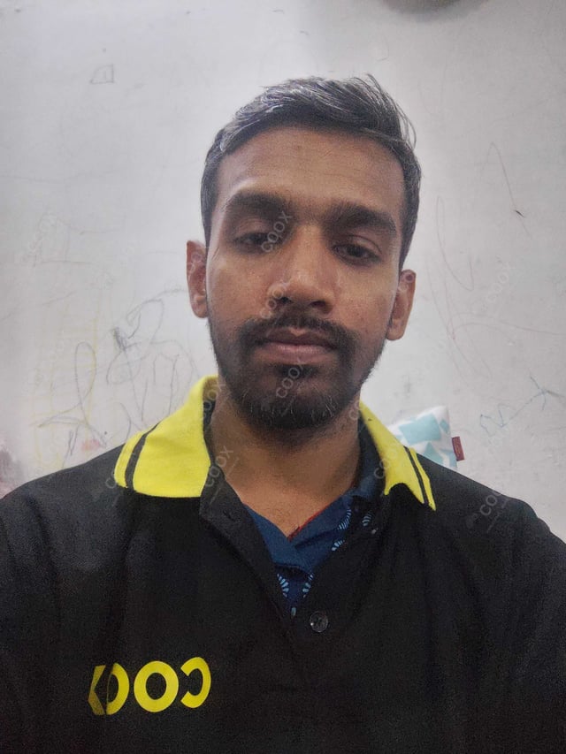 Chef from COOX at bookings. Professional cooks chefs at home