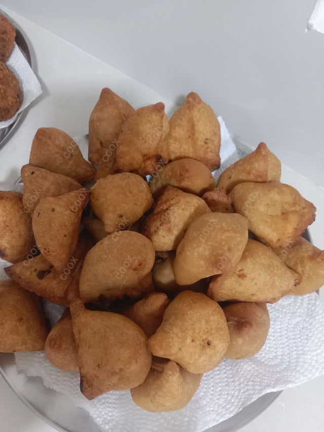 Delicious Mini Samosas prepared by COOX