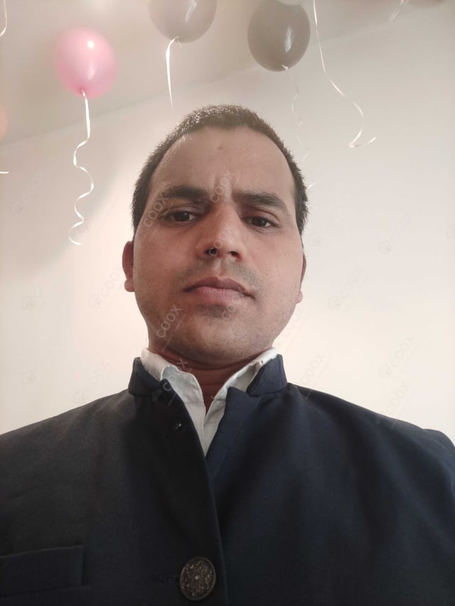 Chef from COOX at bookings. Professional cooks chefs at home