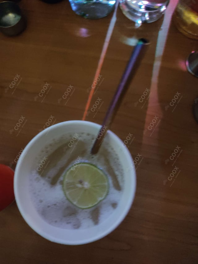 Tasty Gin Sour cooked by COOX chefs cooks during occasions parties events at home