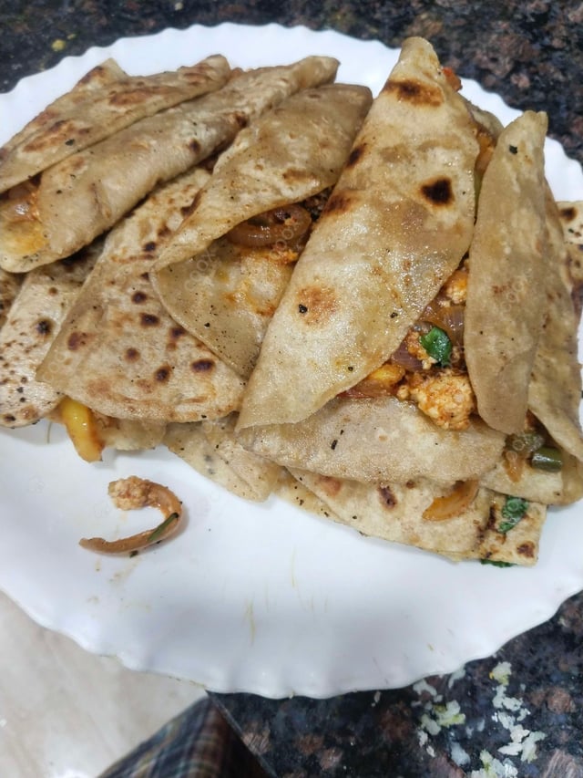 Delicious Veg Kathi Rolls prepared by COOX