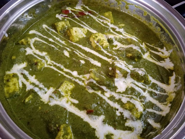 Delicious Palak Paneer prepared by COOX