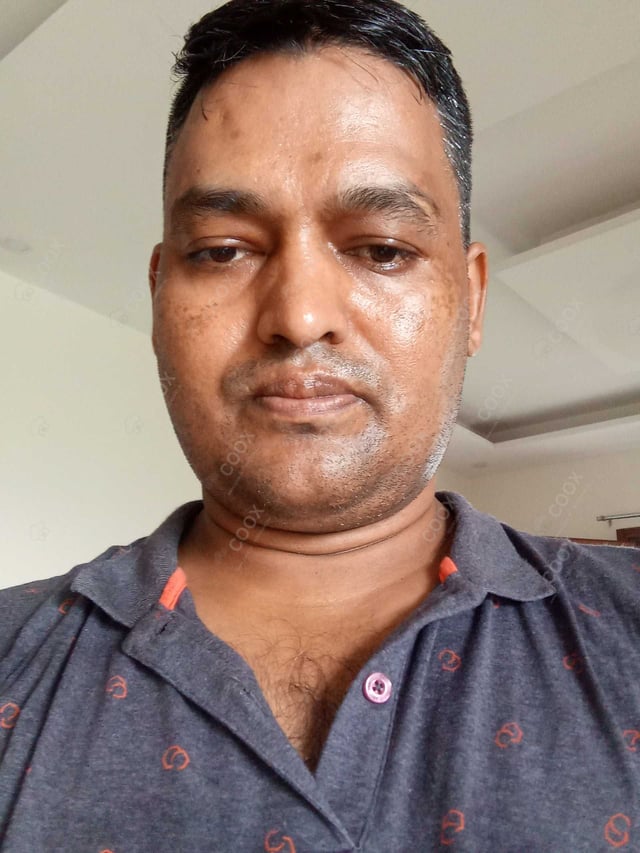 Chef from COOX at bookings. Professional cooks chefs at home