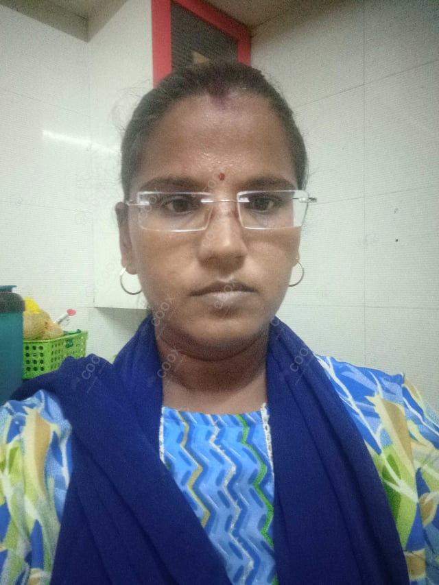 Chef from COOX at bookings. Professional cooks chefs at home