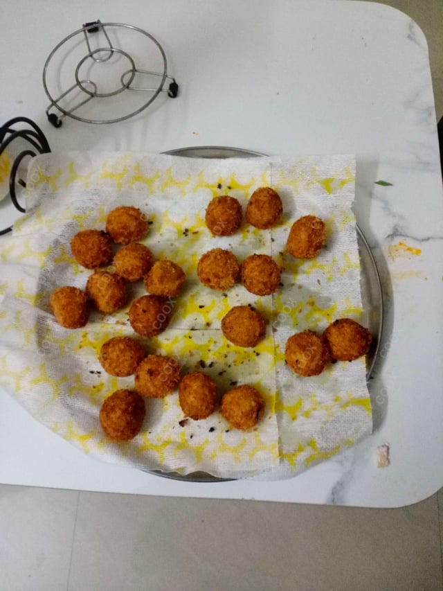 Delicious Fried Cheese Balls prepared by COOX