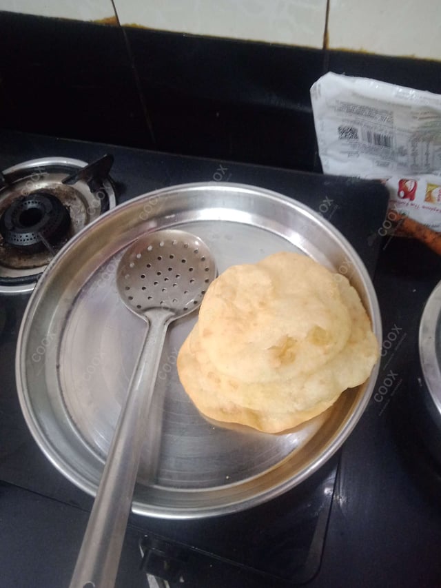 Delicious Bhature prepared by COOX