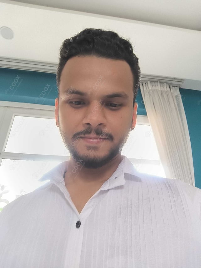 Chef from COOX at bookings. Professional cooks chefs at home