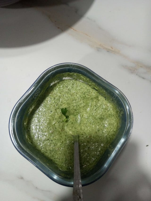 Delicious Green Chutney prepared by COOX