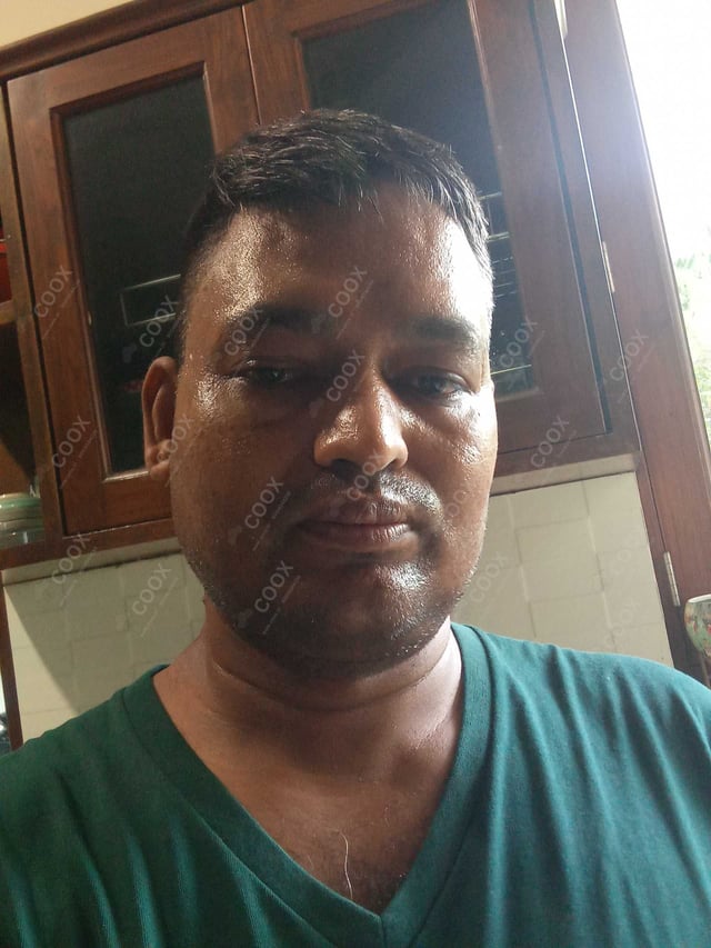 Chef from COOX at bookings. Professional cooks chefs at home