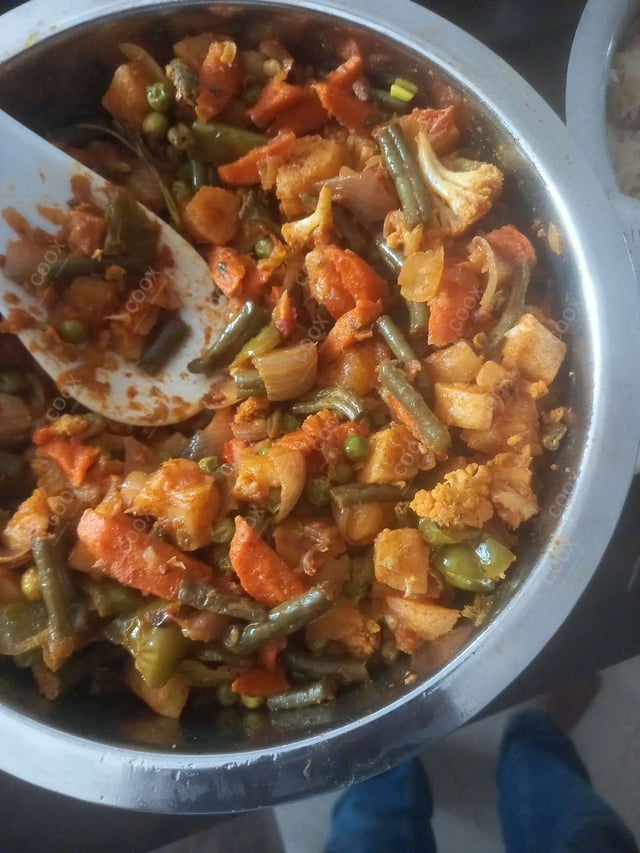 Delicious Mix Veg prepared by COOX