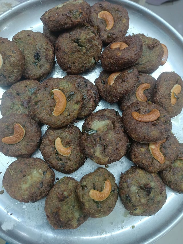 Delicious Hariyali Kebab prepared by COOX