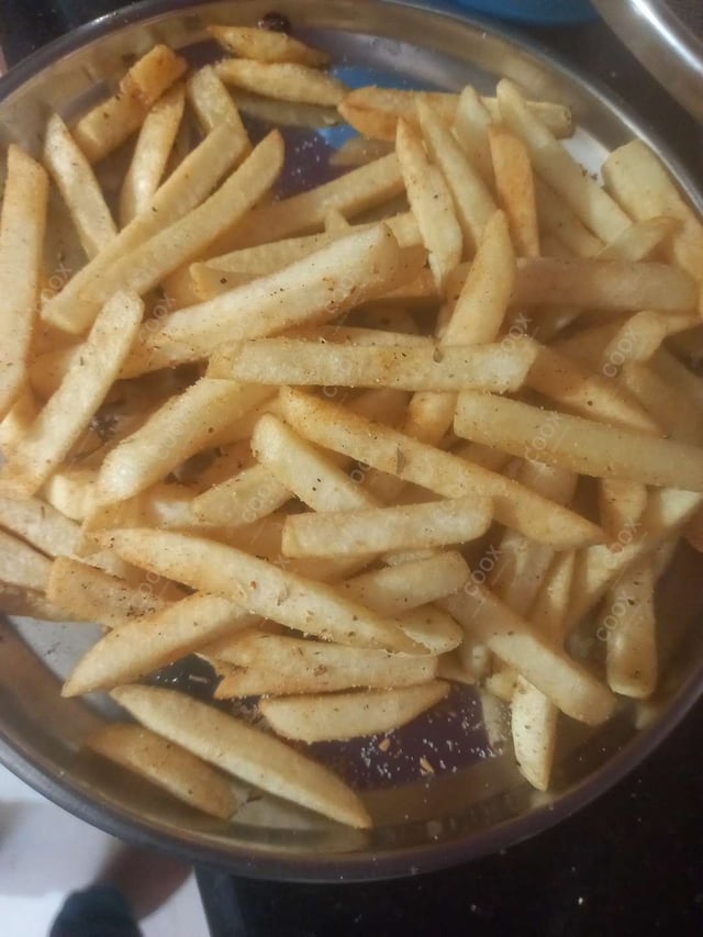 Delicious French Fries prepared by COOX
