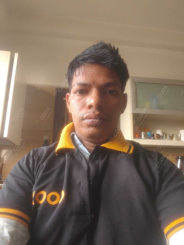 Chef from COOX at bookings. Professional cooks chefs at home