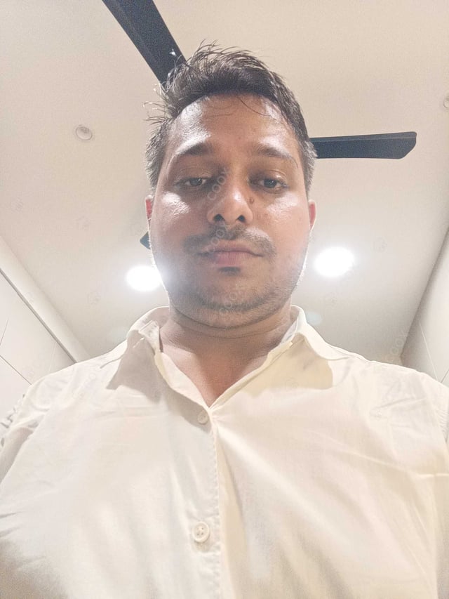 Chef from COOX at bookings. Professional cooks chefs at home