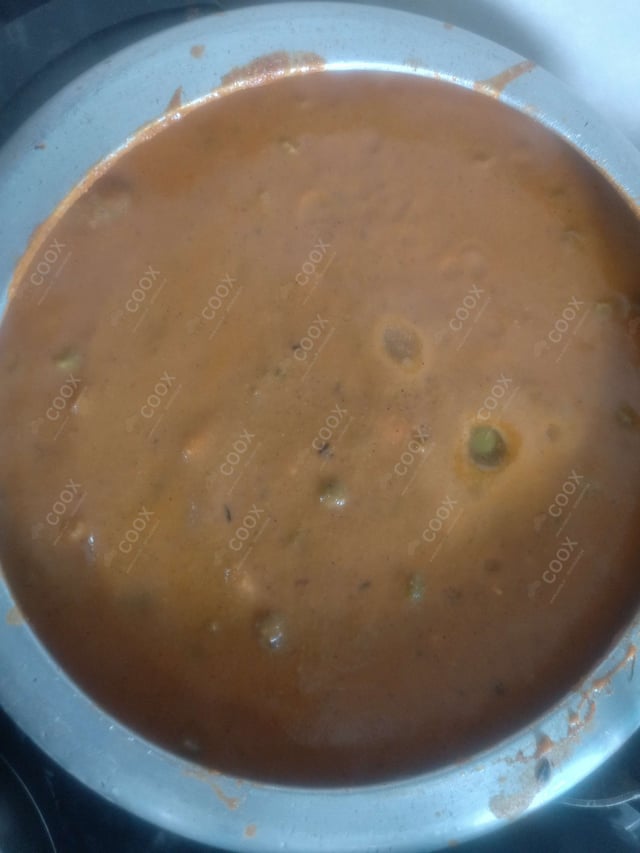 Delicious Matar Paneer prepared by COOX