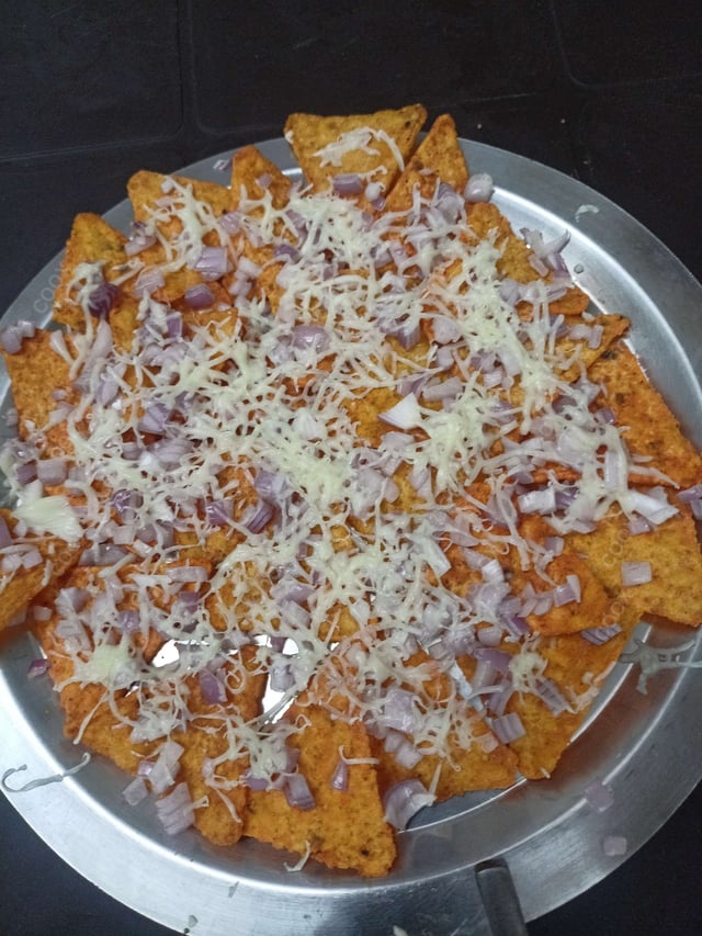 Delicious Cheese Nachos prepared by COOX