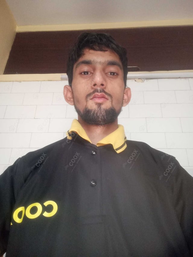 Chef from COOX at bookings. Professional cooks chefs at home