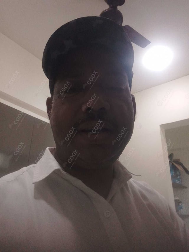 Chef from COOX at bookings. Professional cooks chefs at home