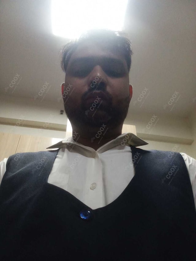 Chef from COOX at bookings. Professional cooks chefs at home