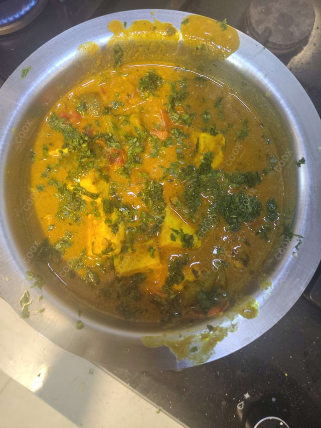 Delicious Kadhai Paneer prepared by COOX