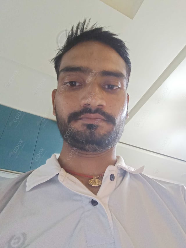 Chef from COOX at bookings. Professional cooks chefs at home