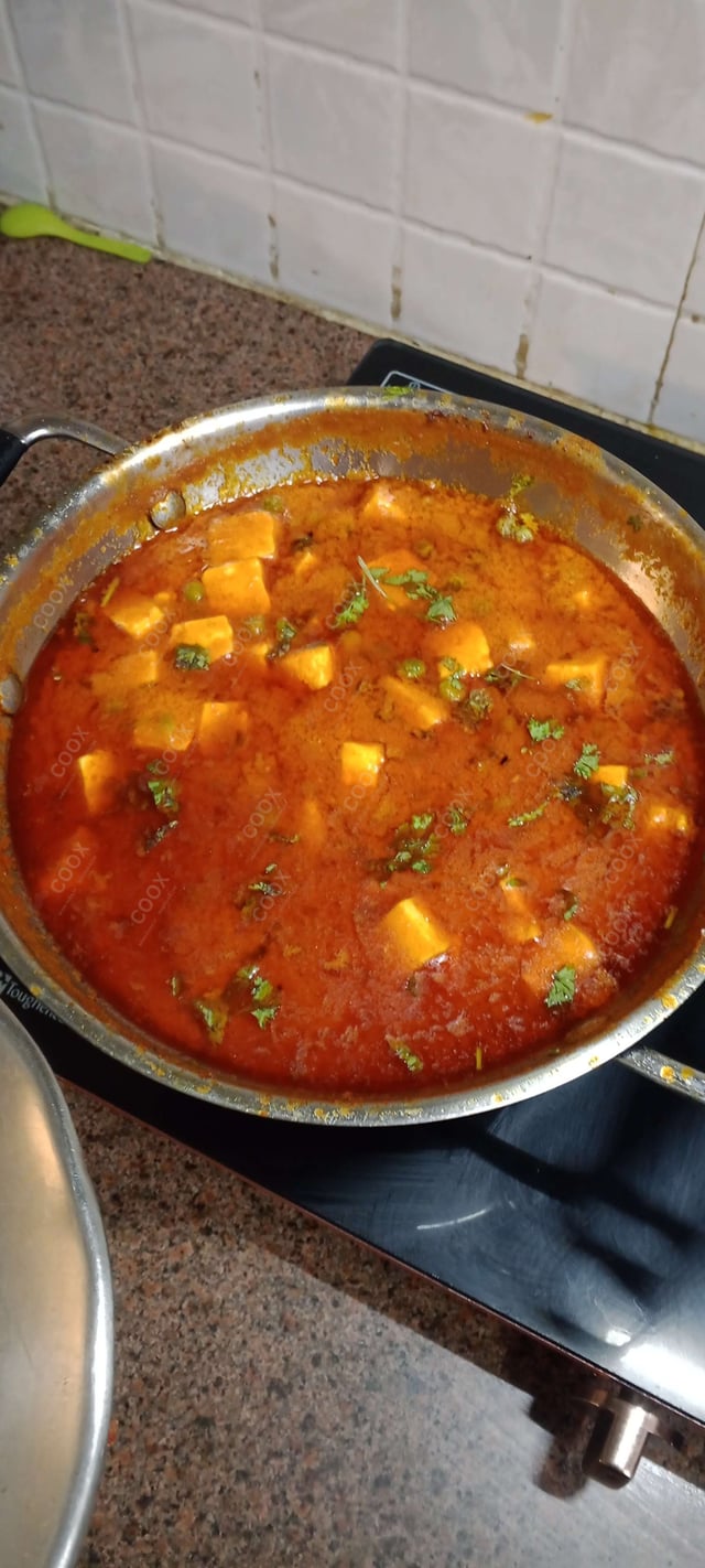 Tasty Dal Samosas cooked by COOX chefs cooks during occasions parties events at home