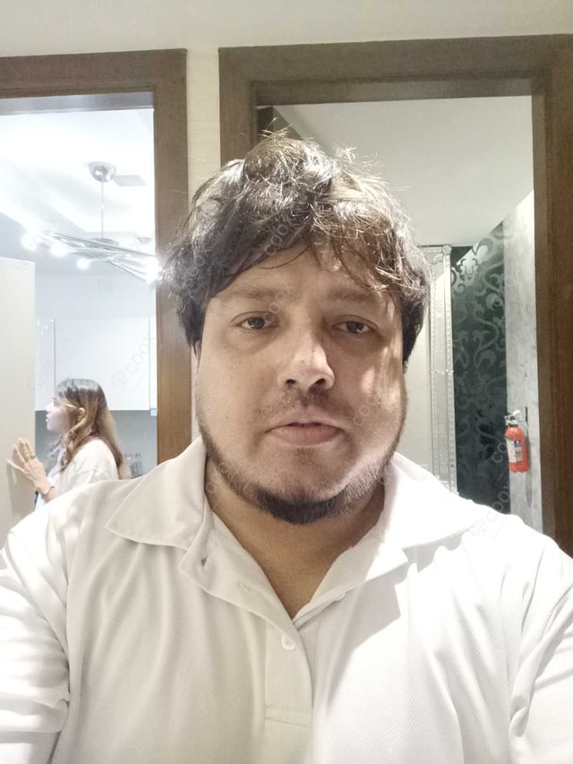 Chef from COOX at bookings. Professional cooks chefs at home