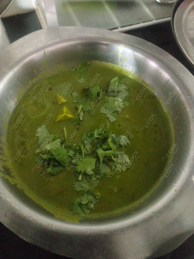 Delicious Palak Paneer prepared by COOX