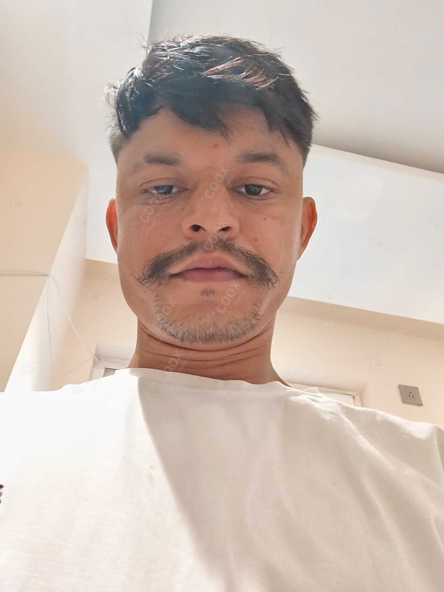 Chef from COOX at bookings. Professional cooks chefs at home