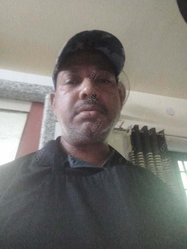 Chef from COOX at bookings. Professional cooks chefs at home