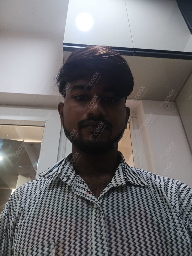 Chef from COOX at bookings. Professional cooks chefs at home