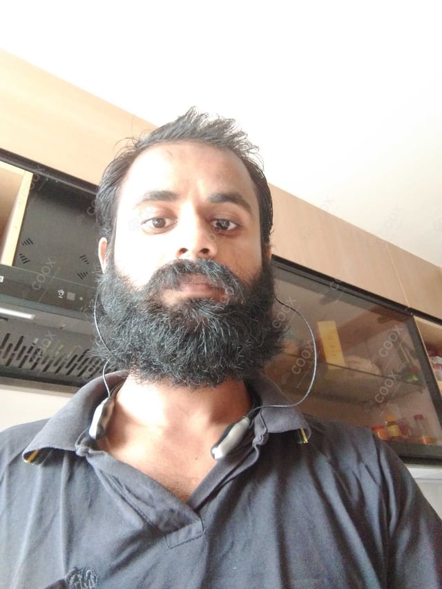 Chef from COOX at bookings. Professional cooks chefs at home