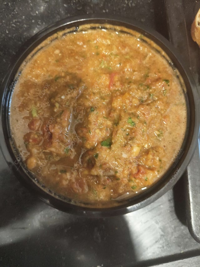 Tasty Salsa Dip cooked by COOX chefs cooks during occasions parties events at home