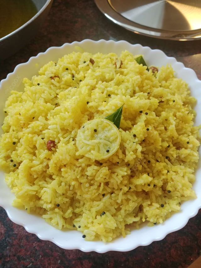 Tasty Lemon Rice cooked by COOX chefs cooks during occasions parties events at home