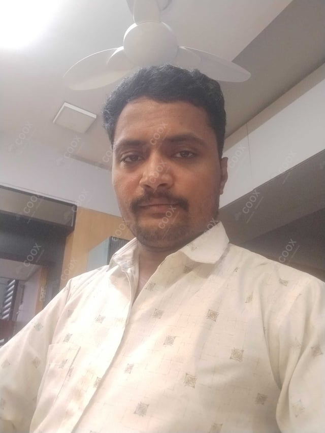 Chef from COOX at bookings. Professional cooks chefs at home