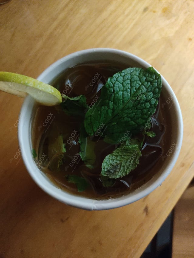 Tasty Iced Tea cooked by COOX chefs cooks during occasions parties events at home