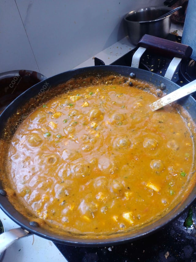 Delicious Matar Paneer prepared by COOX